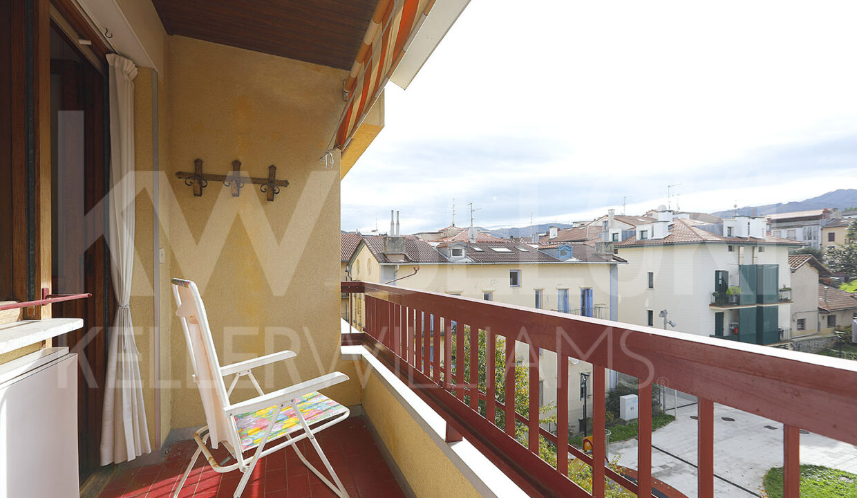 Roberto-Beloki-IP1732-8-M