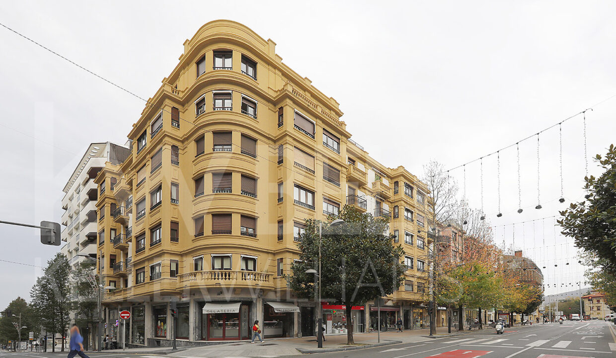 Roberto-Beloki-IP1733-1-M