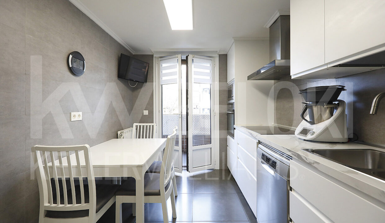 Roberto-Beloki-MP2001-10-M