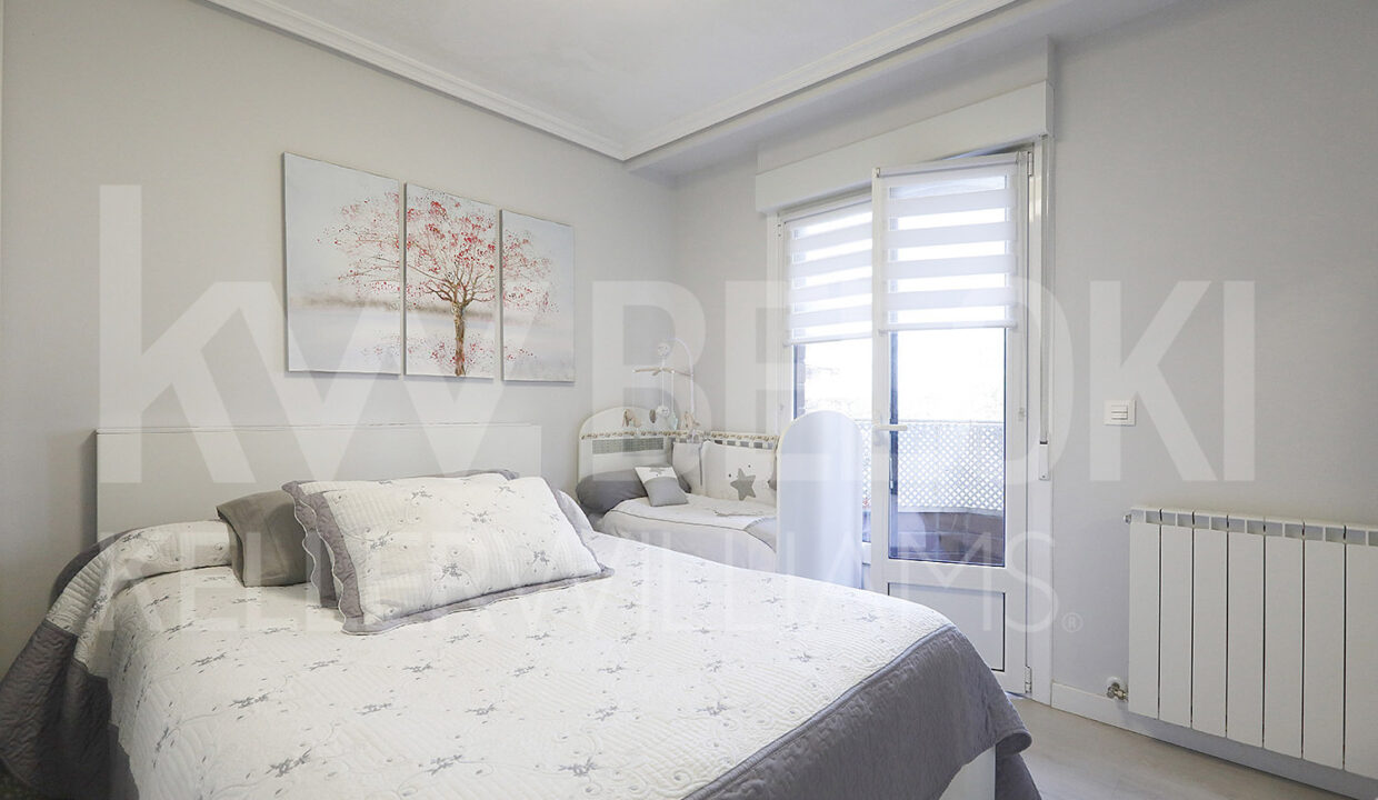 Roberto-Beloki-MP2001-16-M