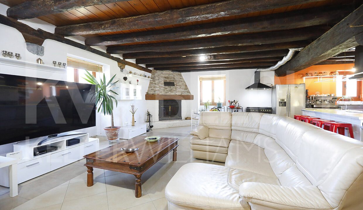 Roberto-Beloki-NC1709-17-M