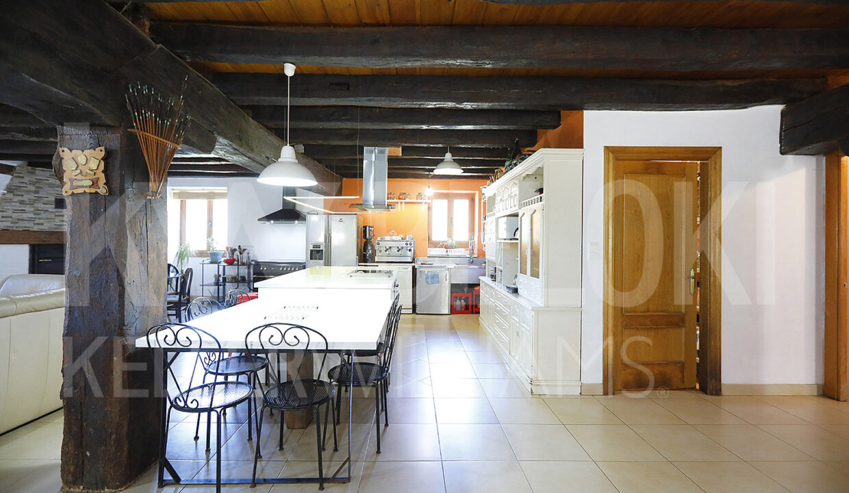 Roberto-Beloki-NC1709-22-M