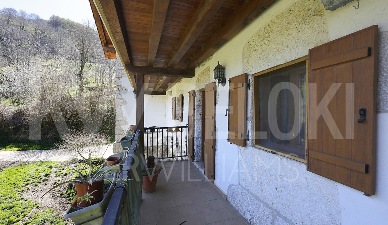 Roberto-Beloki-NC1709-31-M