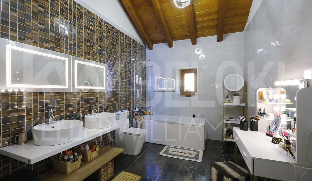 Roberto-Beloki-NC1709-54-M