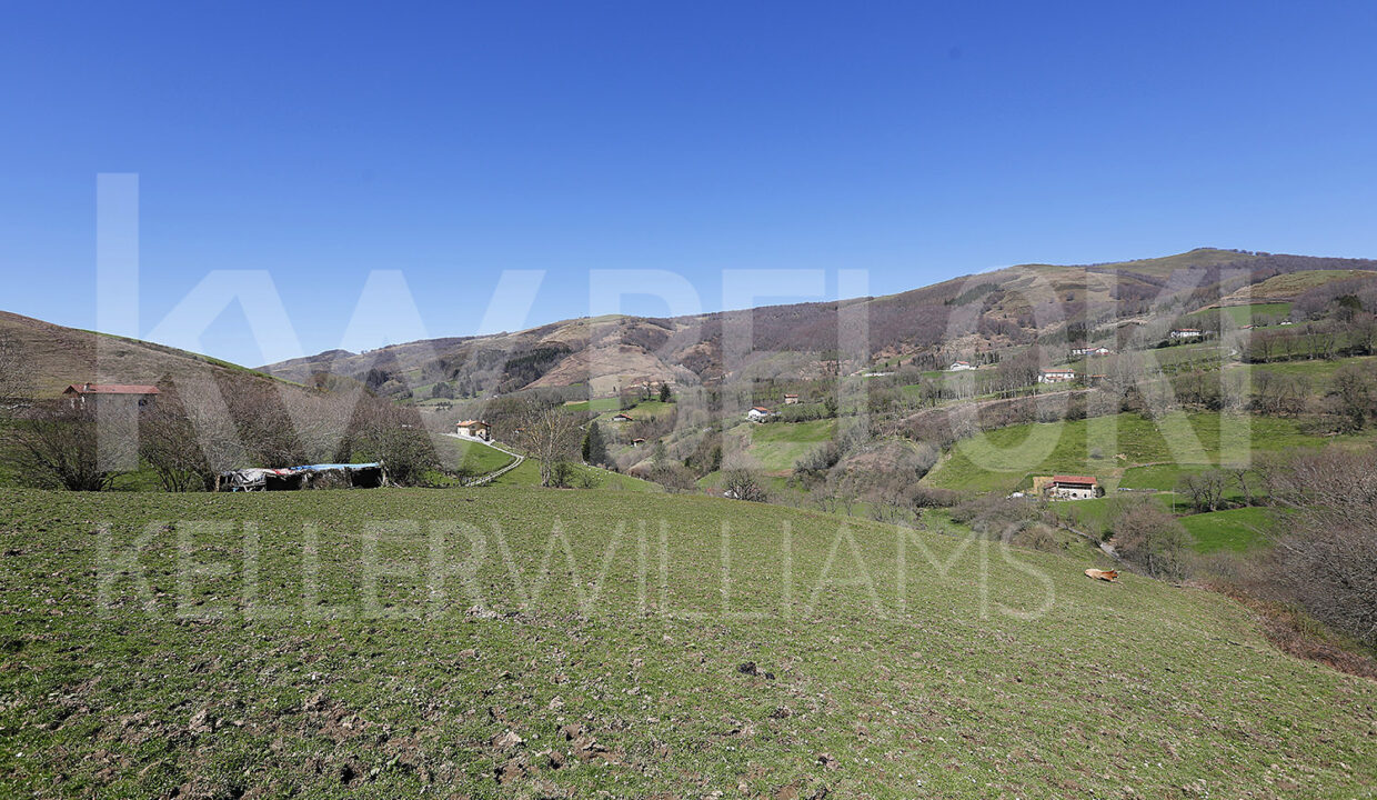 Roberto-Beloki-NC1709-9-M