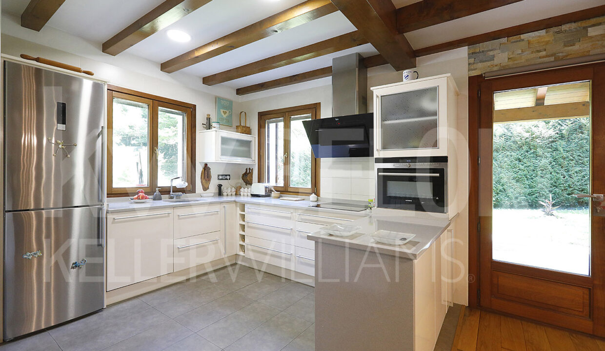 Roberto-Beloki-NC2005-24-M