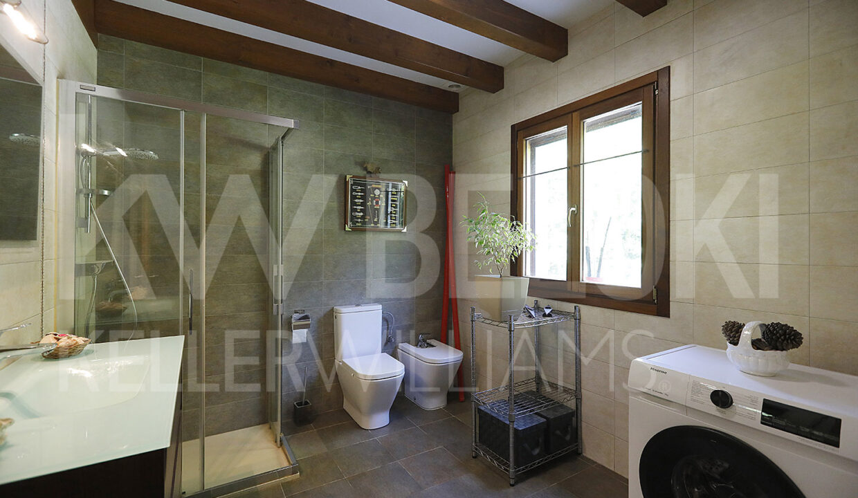 Roberto-Beloki-NC2005-32-M