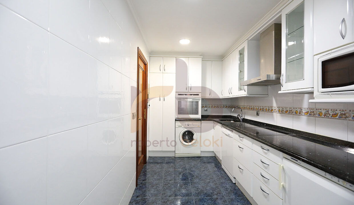 Roberto-Beloki-P1607-10-M-copia