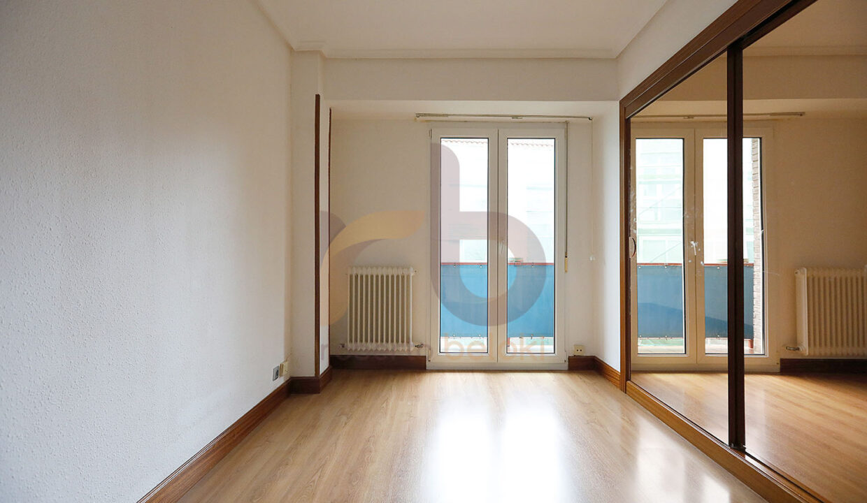 Roberto-Beloki-P1607-12-M-copia