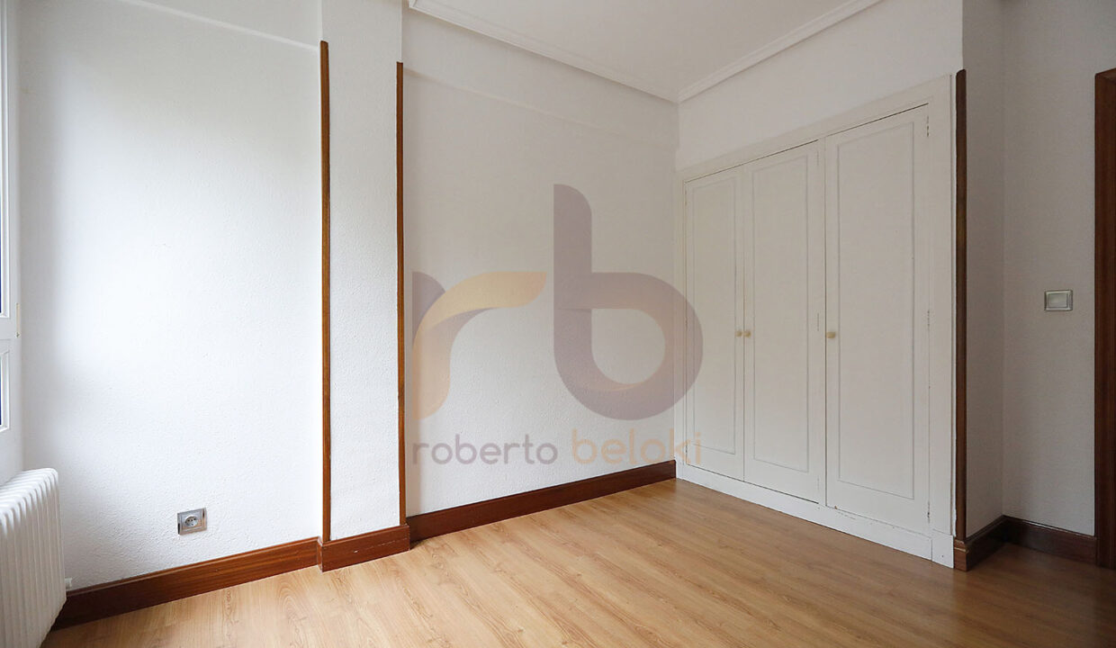 Roberto-Beloki-P1607-18-M-copia