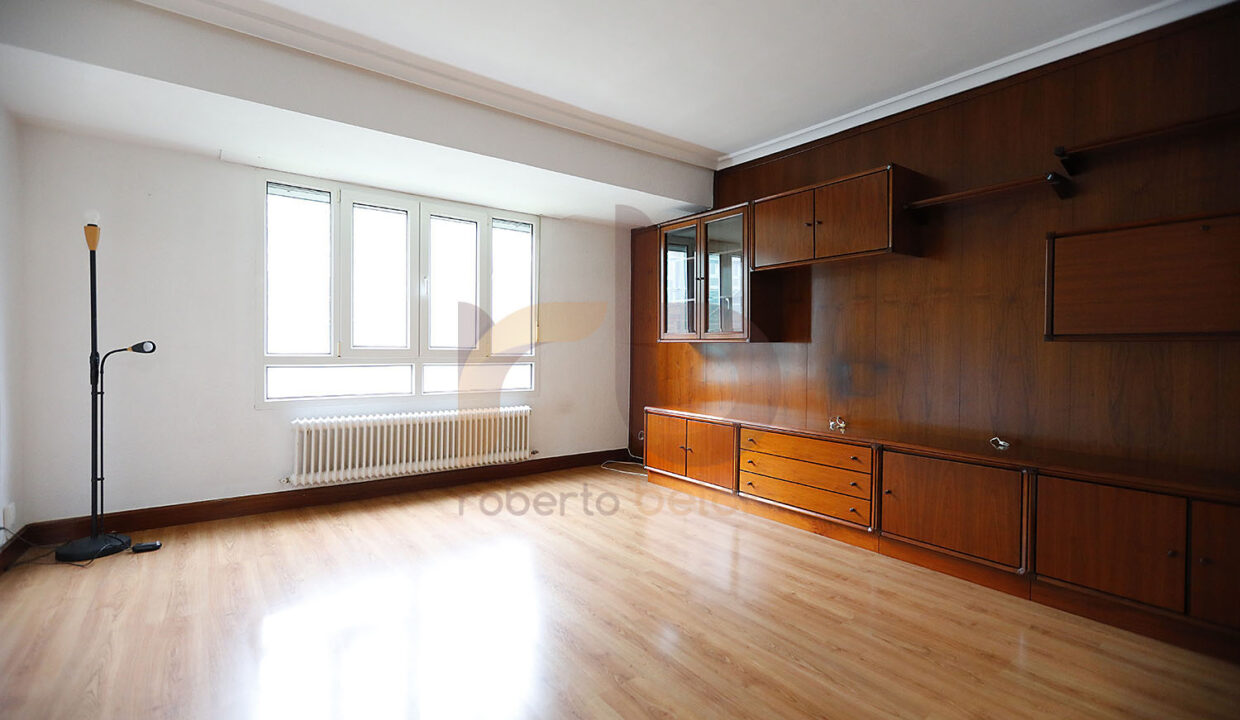 Roberto-Beloki-P1607-3-M-copia