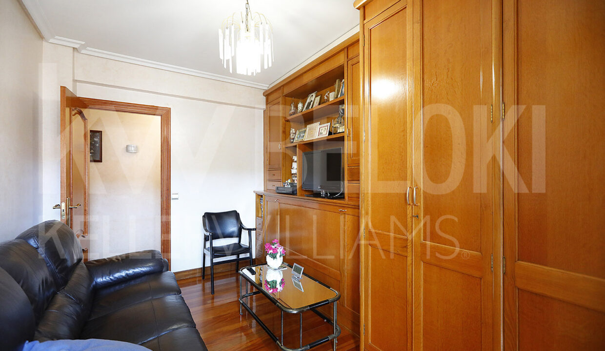 Roberto-Beloki-P1744-9-M