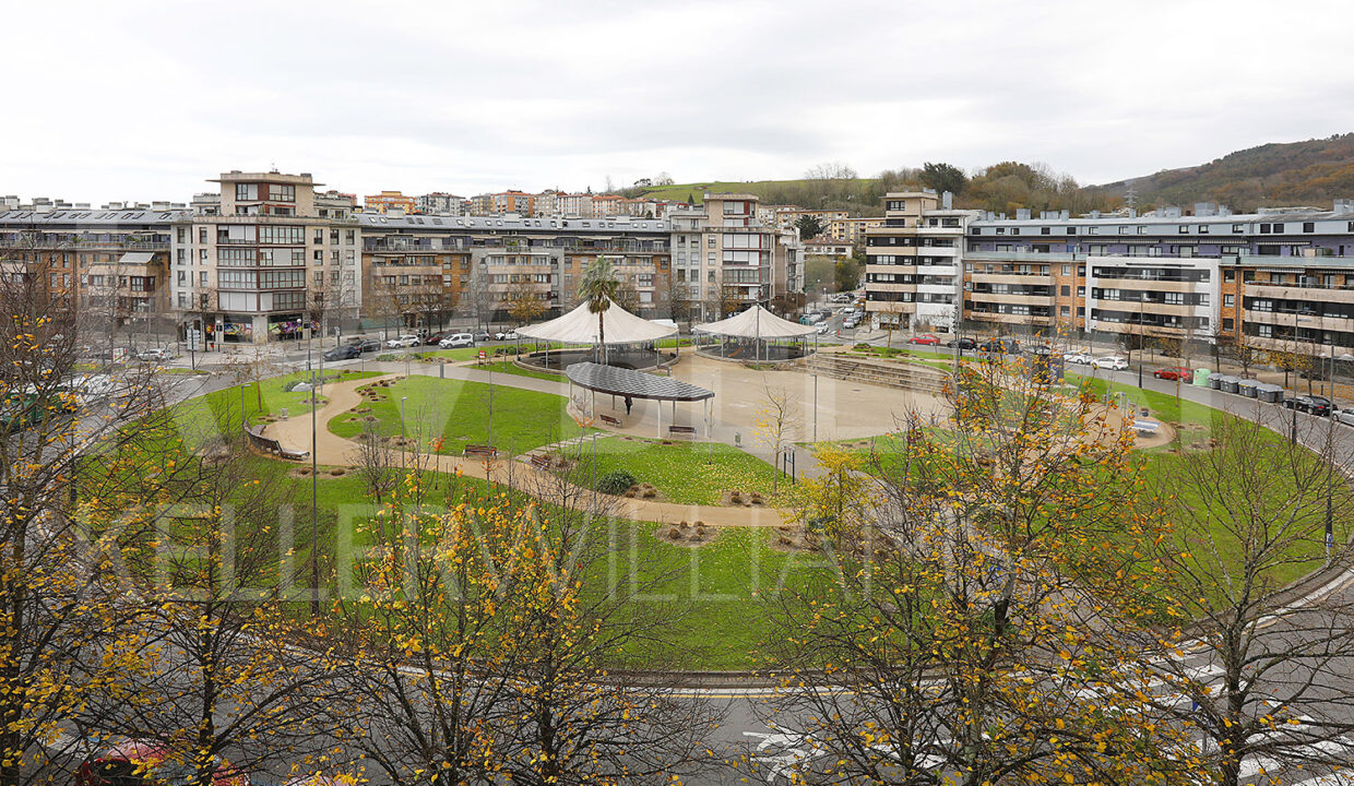 Roberto-Beloki-P2032-10-M