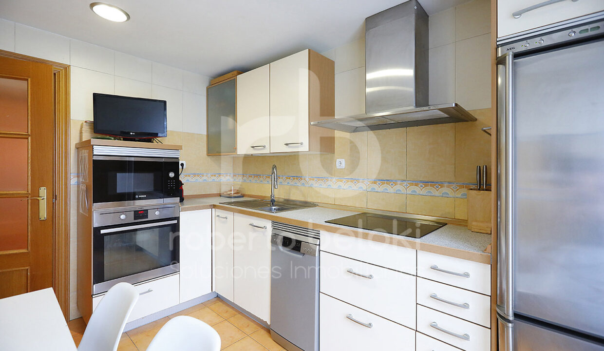 Roberto-Beloki-P2032-18-M-1