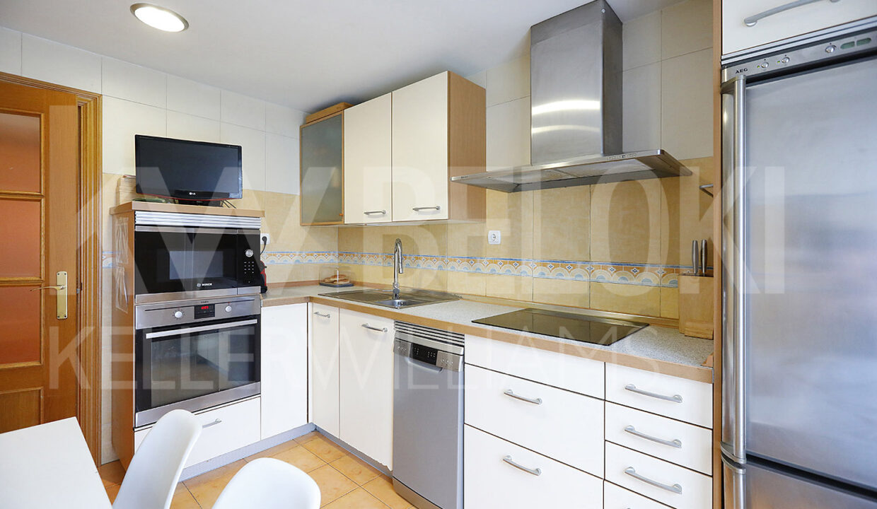 Roberto-Beloki-P2032-18-M