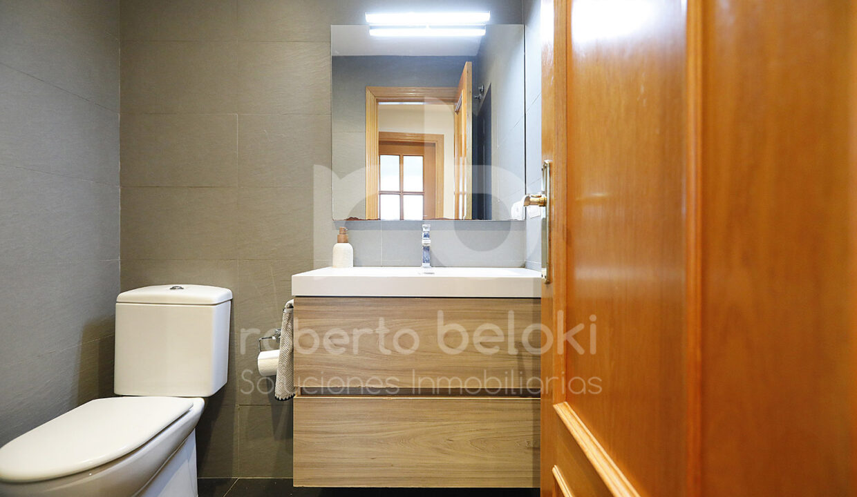 Roberto-Beloki-P2032-20-M-1