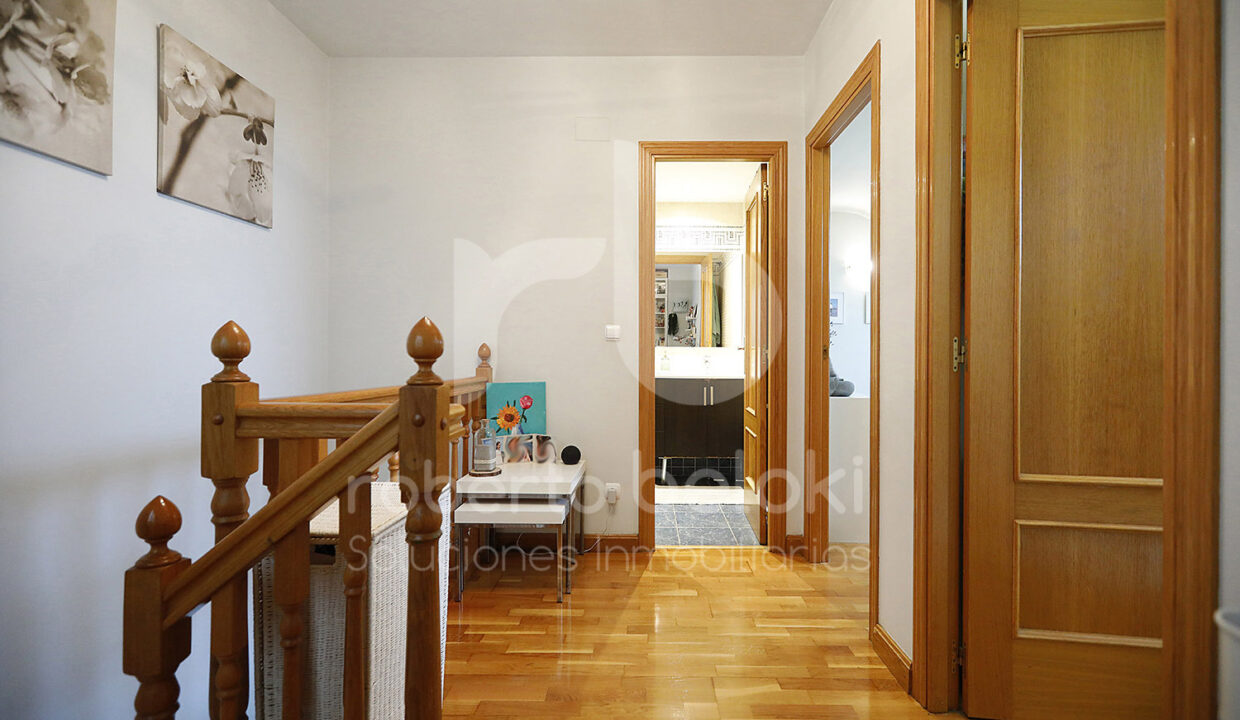 Roberto-Beloki-P2032-23-M-1