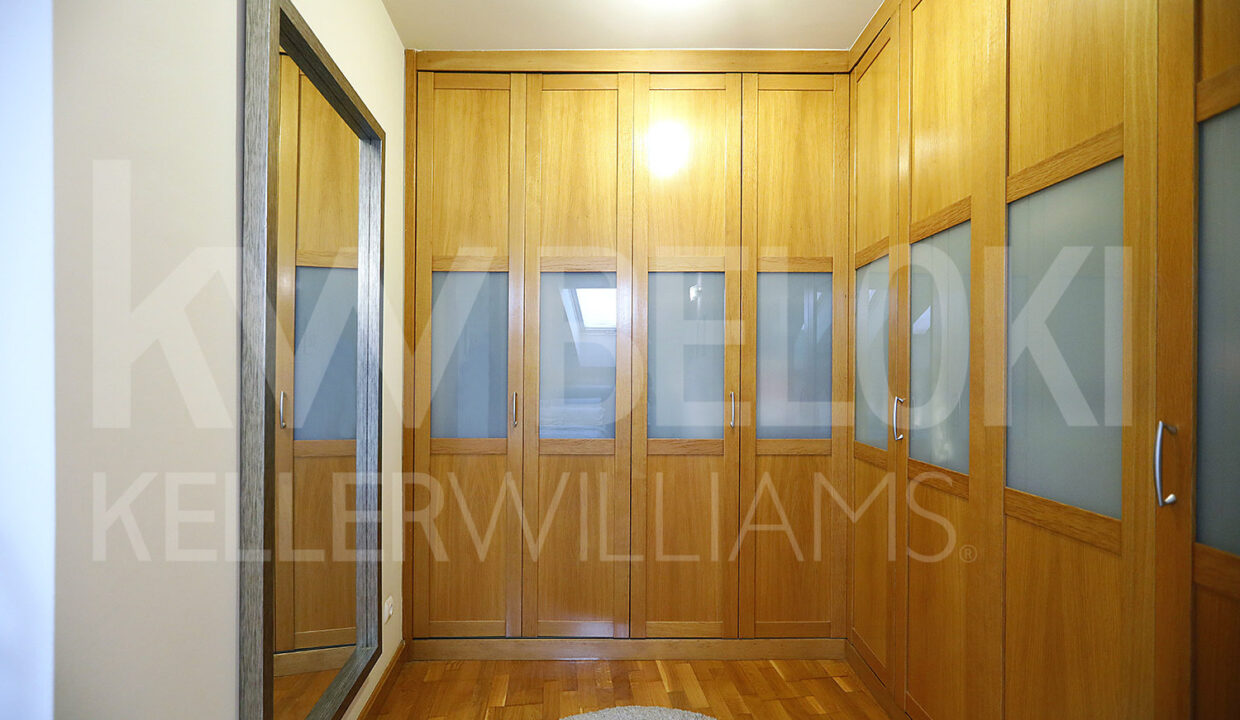 Roberto-Beloki-P2032-27-M