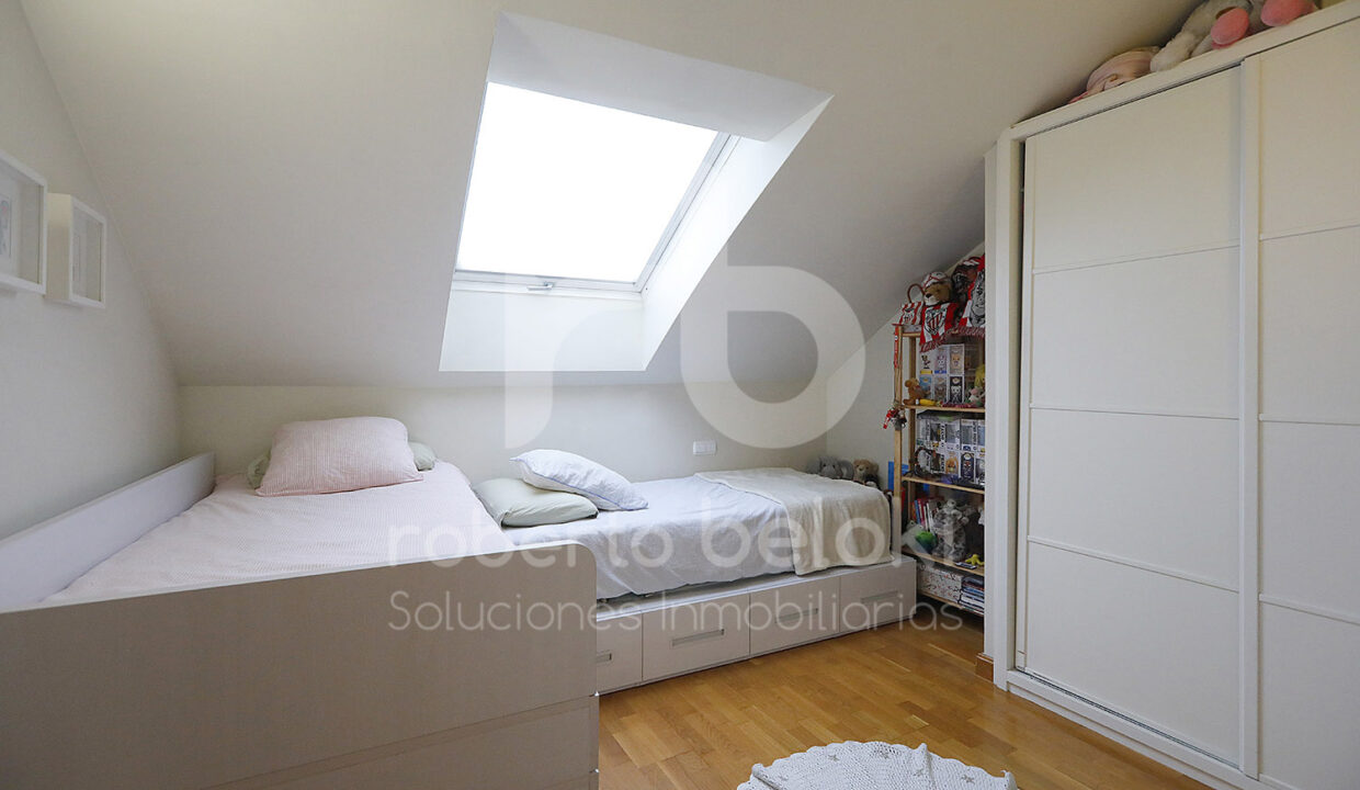 Roberto-Beloki-P2032-29-M-1