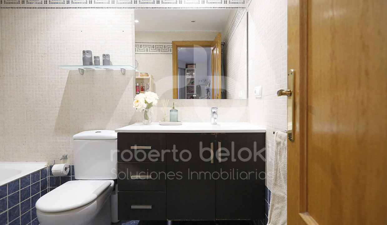 Roberto-Beloki-P2032-32-M-1