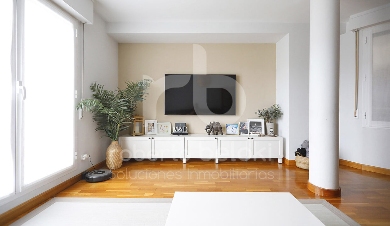 Roberto-Beloki-P2032-6-M-1