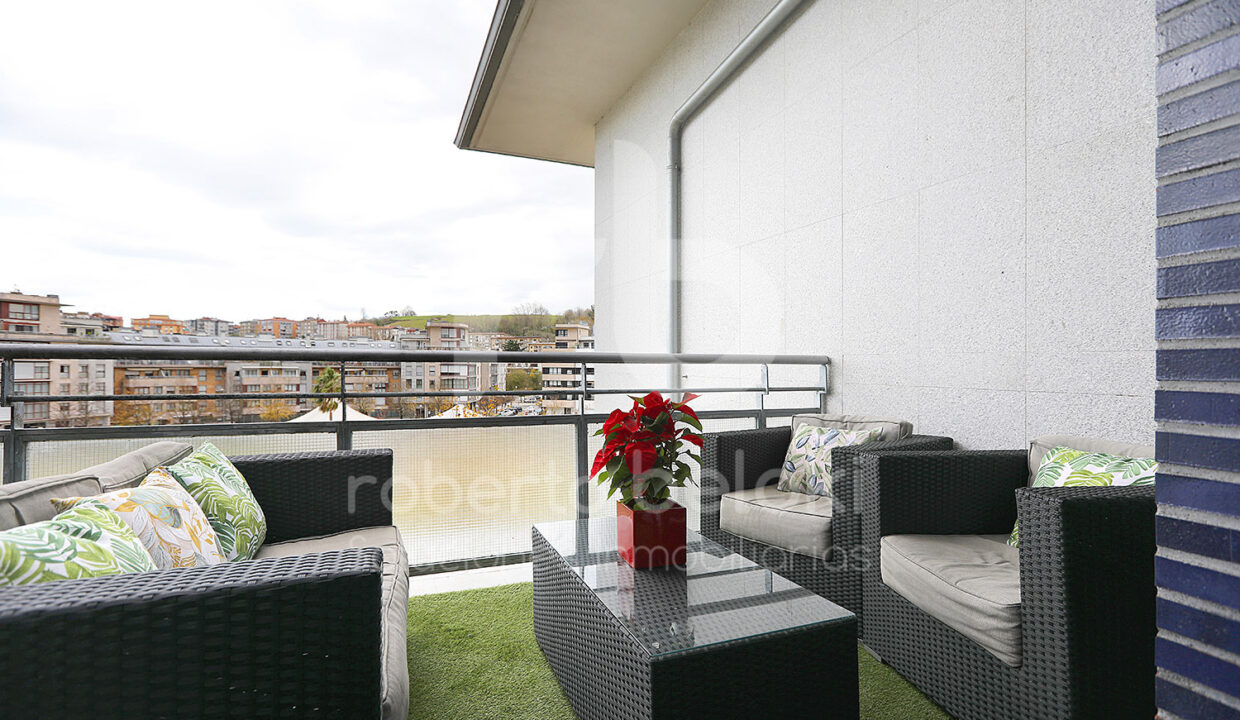 Roberto-Beloki-P2032-9-M-1