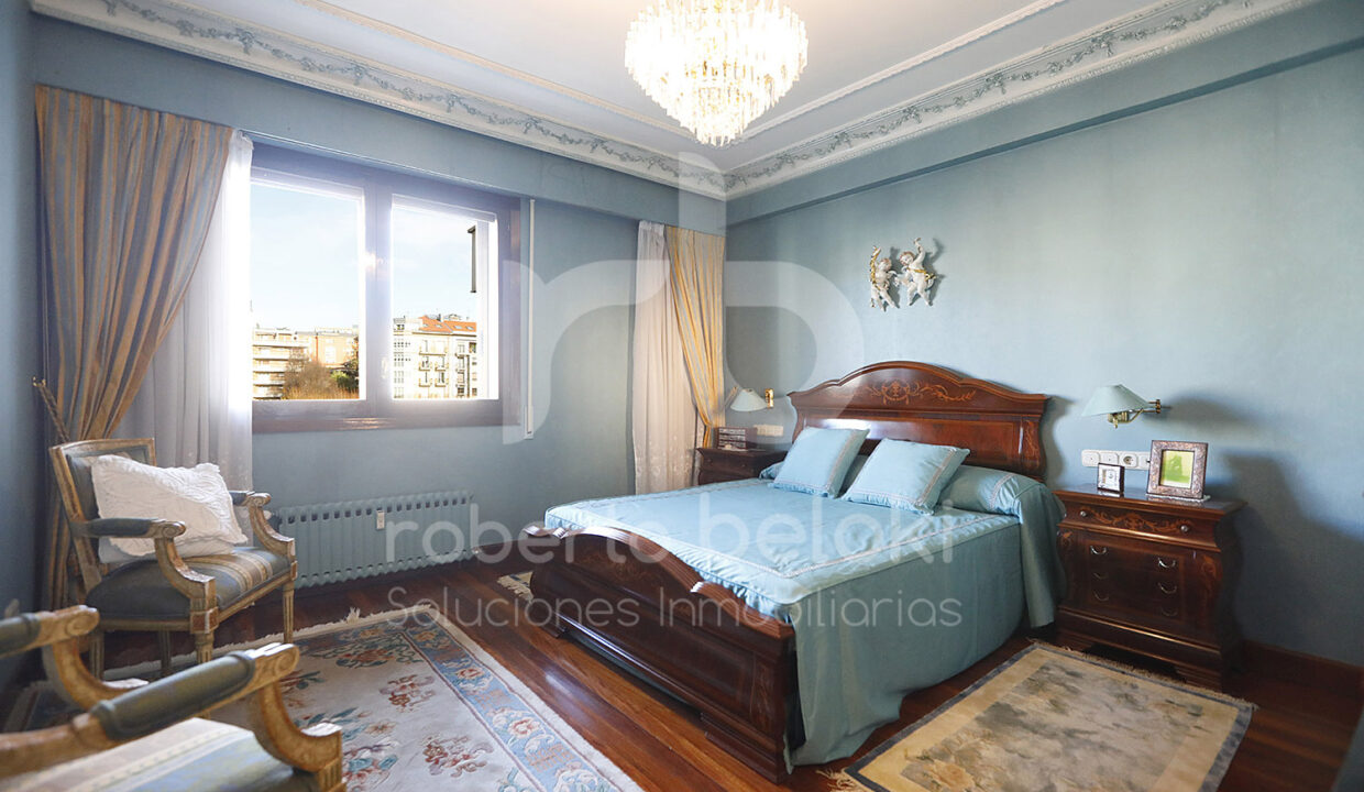 Roberto-Beloki-P2034-19-M