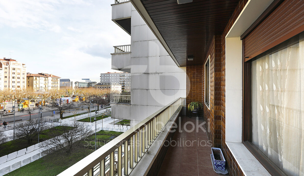 Roberto-Beloki-P2034-25-M