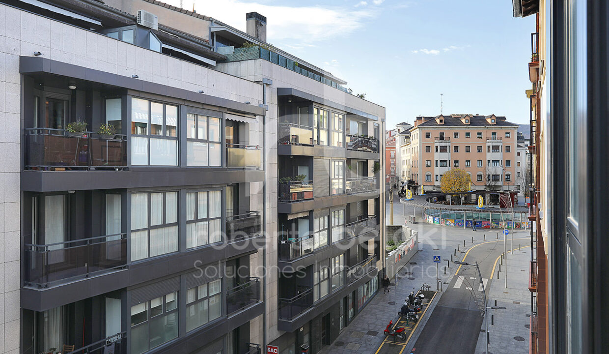 Roberto-Beloki-P2035-10-M