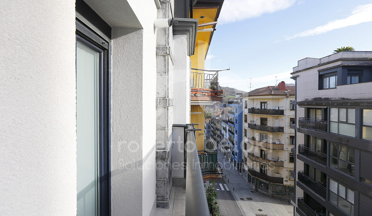 Roberto-Beloki-P2035-13-M