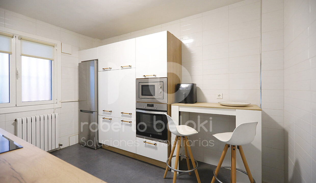 Roberto-Beloki-P2038-10-M