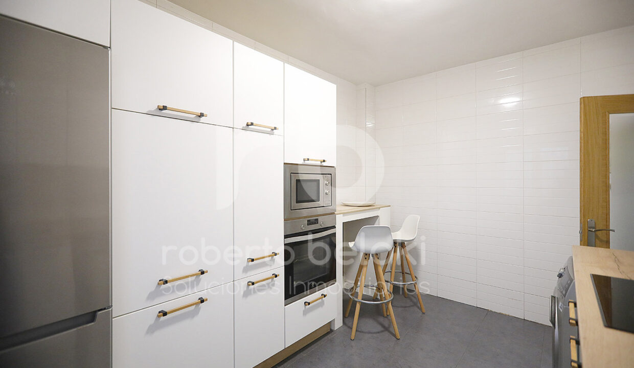 Roberto-Beloki-P2038-13-M