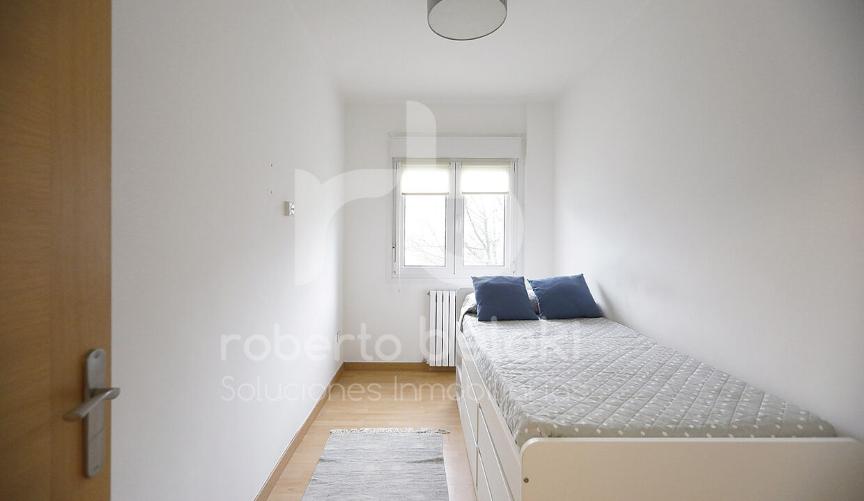 Roberto-Beloki-P2038-19-M