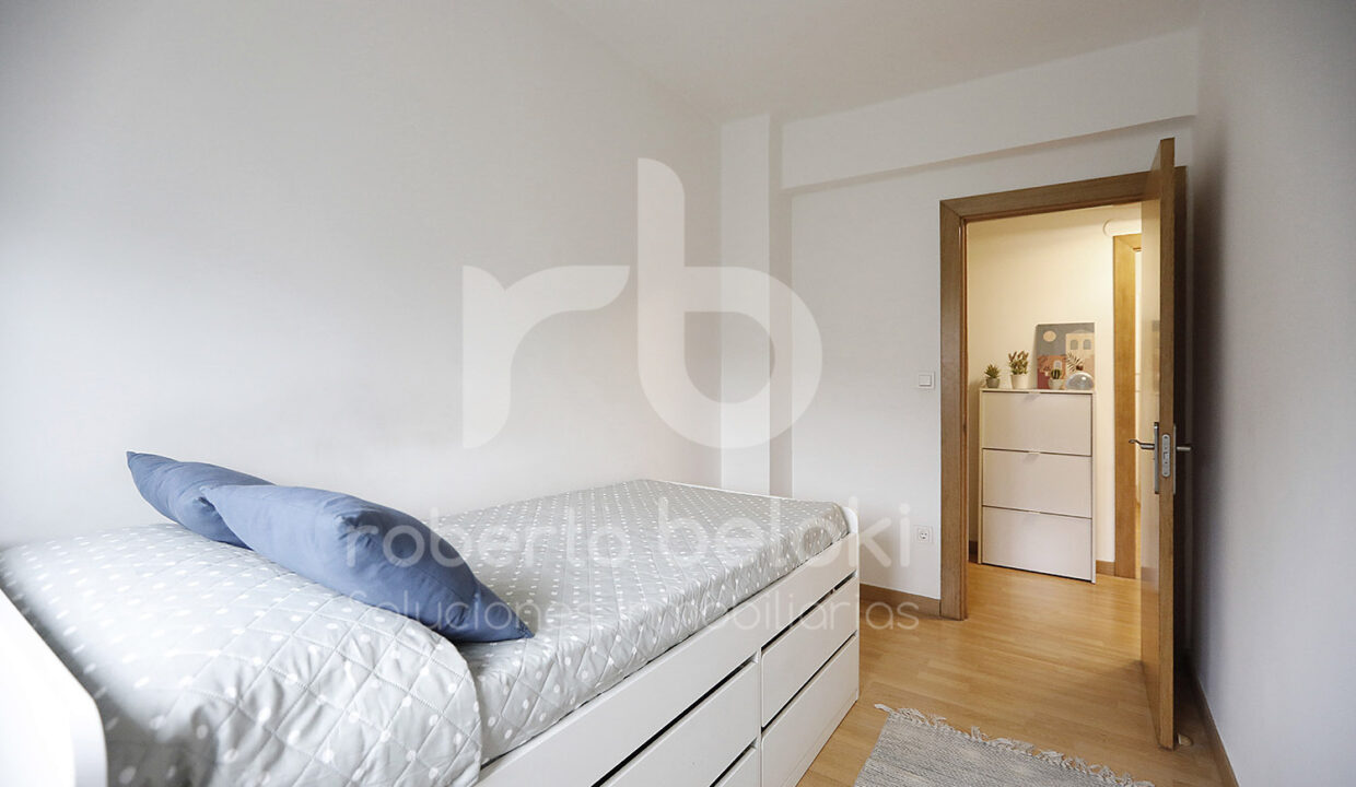 Roberto-Beloki-P2038-20-M