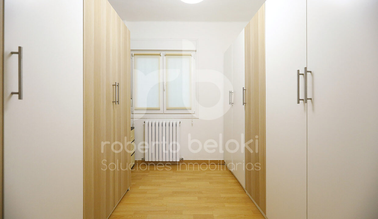 Roberto-Beloki-P2038-26-M