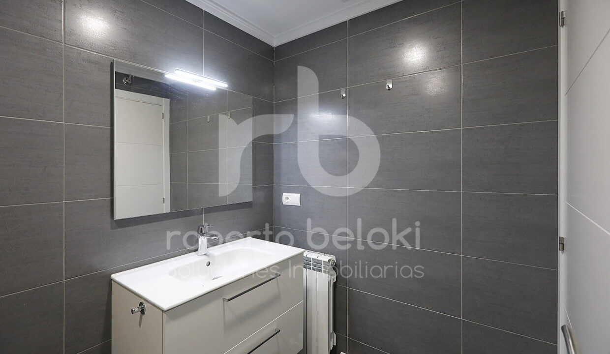 Roberto-Beloki-P2039-20-M