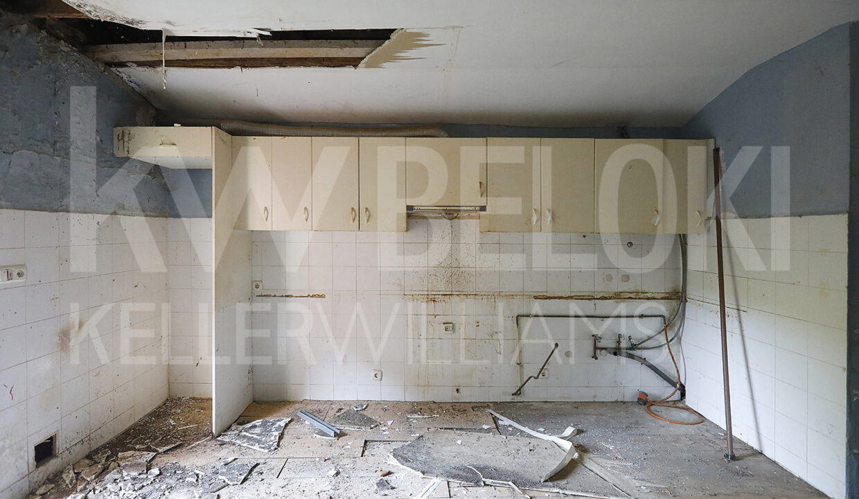 Roberto-BelokiMC2000-12-M