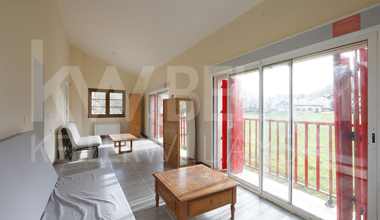 rOBERTO-bELOKI-NC2002-22-M