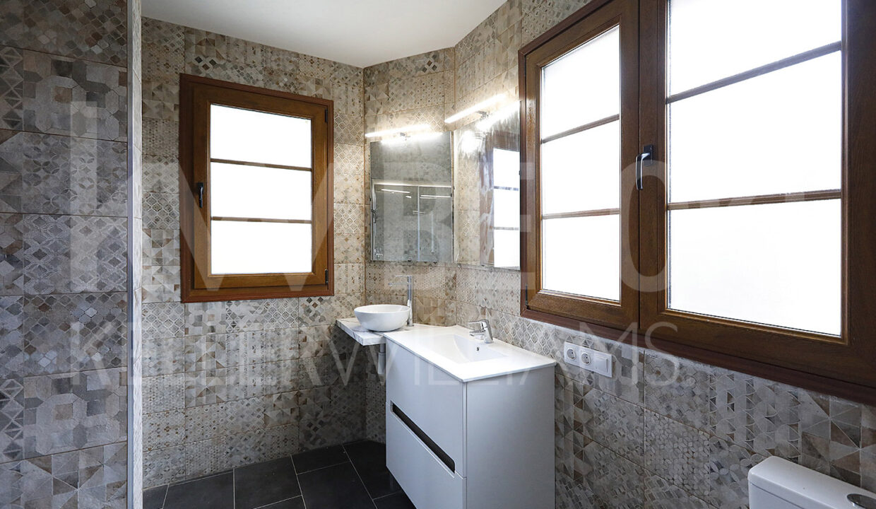 rOBERTO-bELOKI-NC2002-35-M