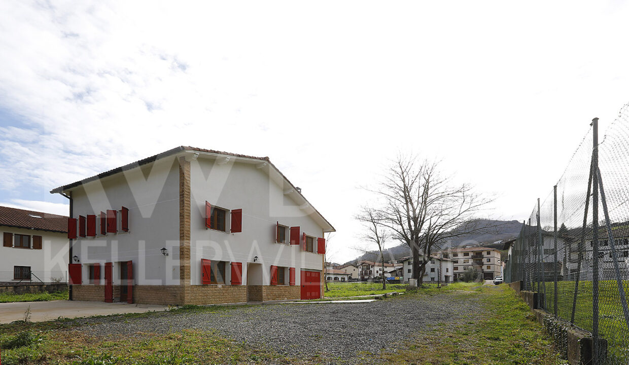 rOBERTO-bELOKI-NC2002-6-M