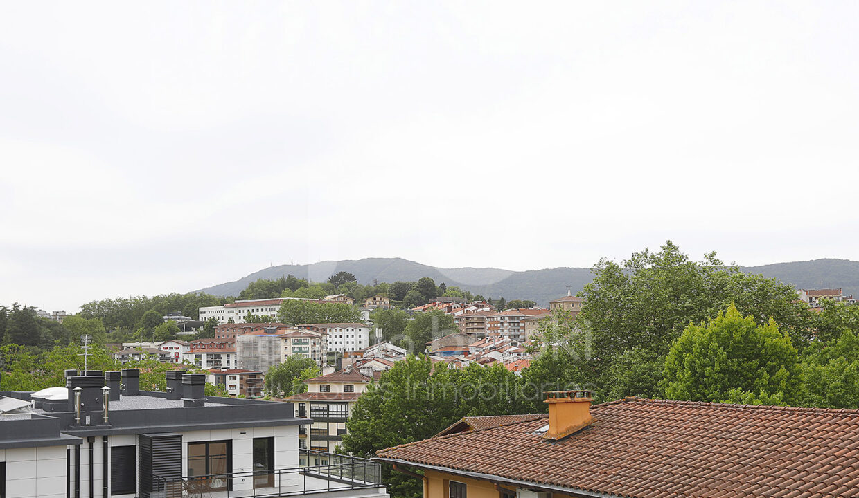 P2056-16-M