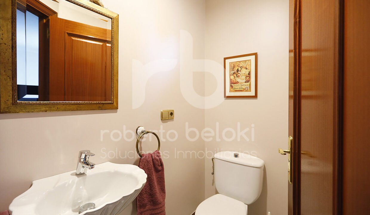 Roberto-Beloki-C2003-20-M