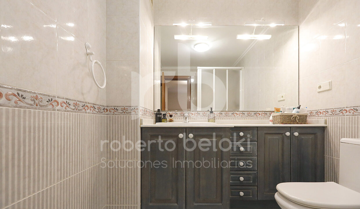 Roberto-Beloki-C2003-45-M