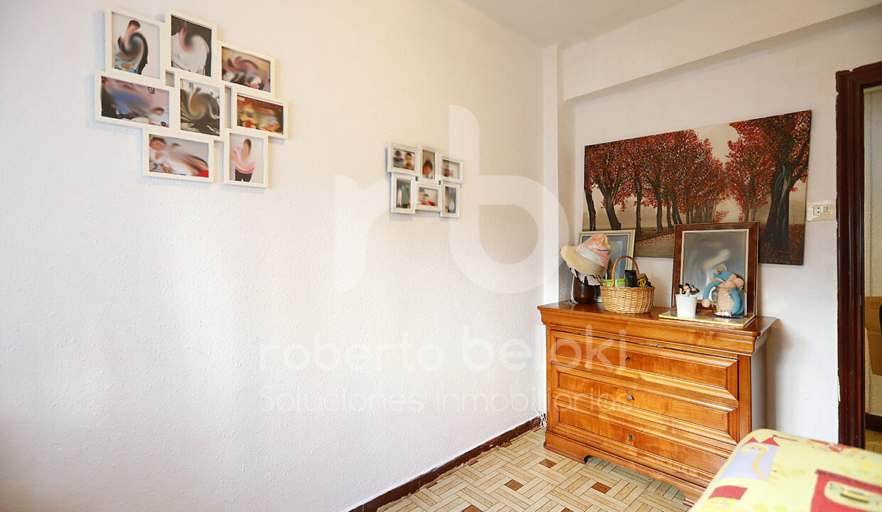 Roberto-Beloki-P2041-24-M