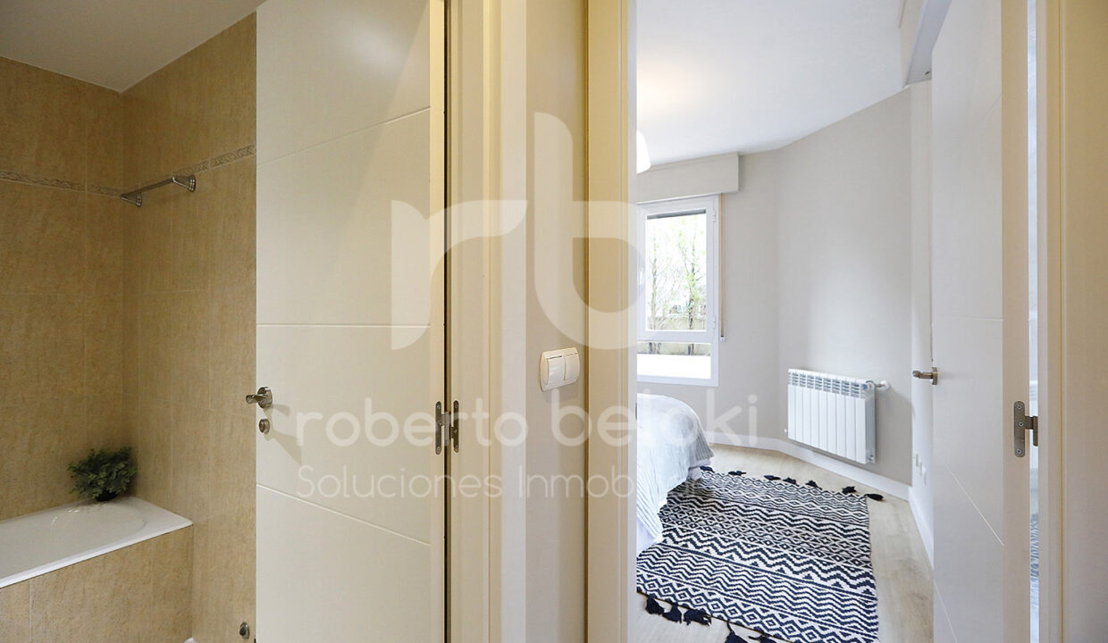 Roberto-Beloki-P2043-26-M