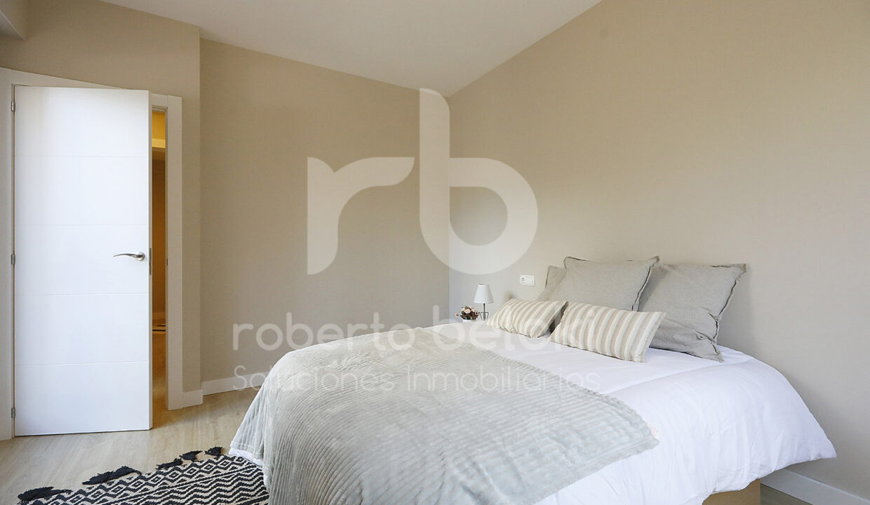 Roberto-Beloki-P2043-31-M