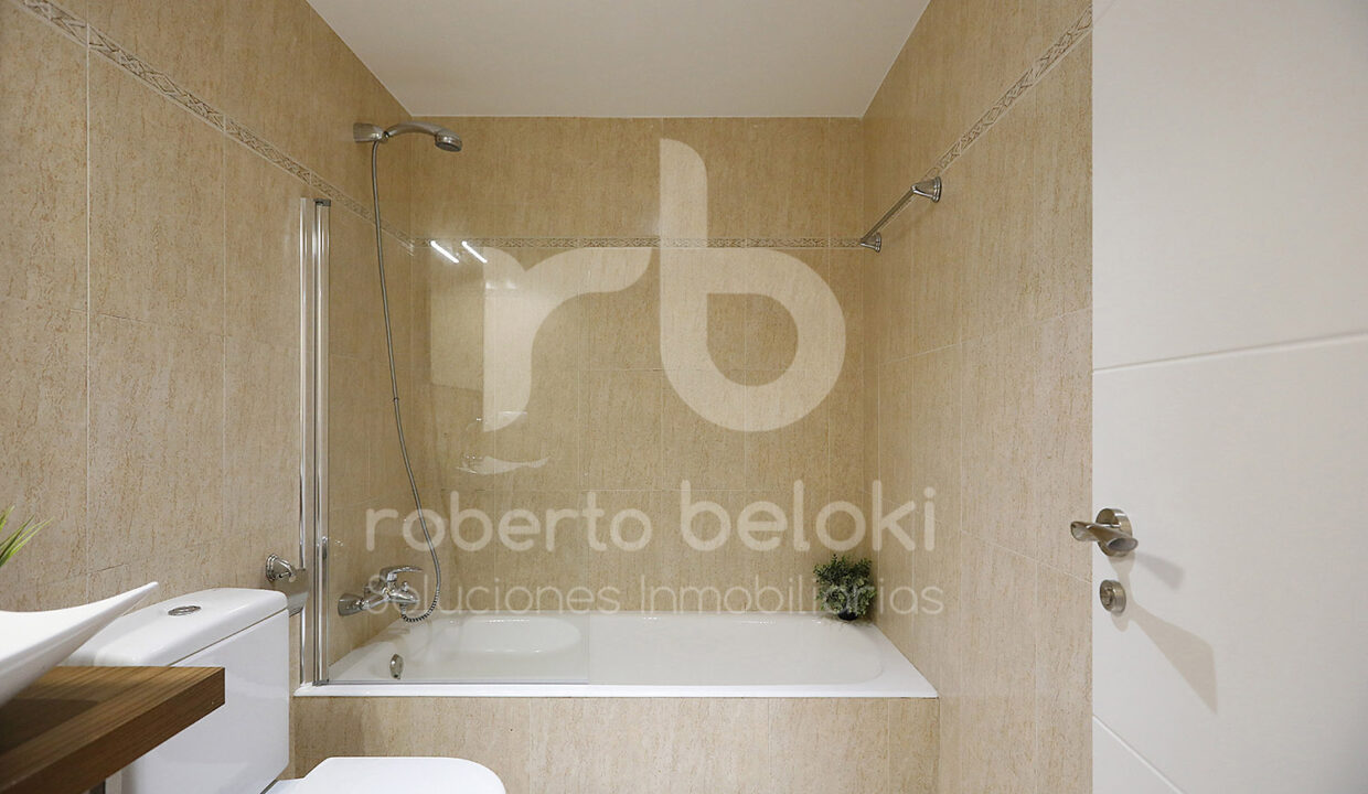 Roberto-Beloki-P2043-33-M