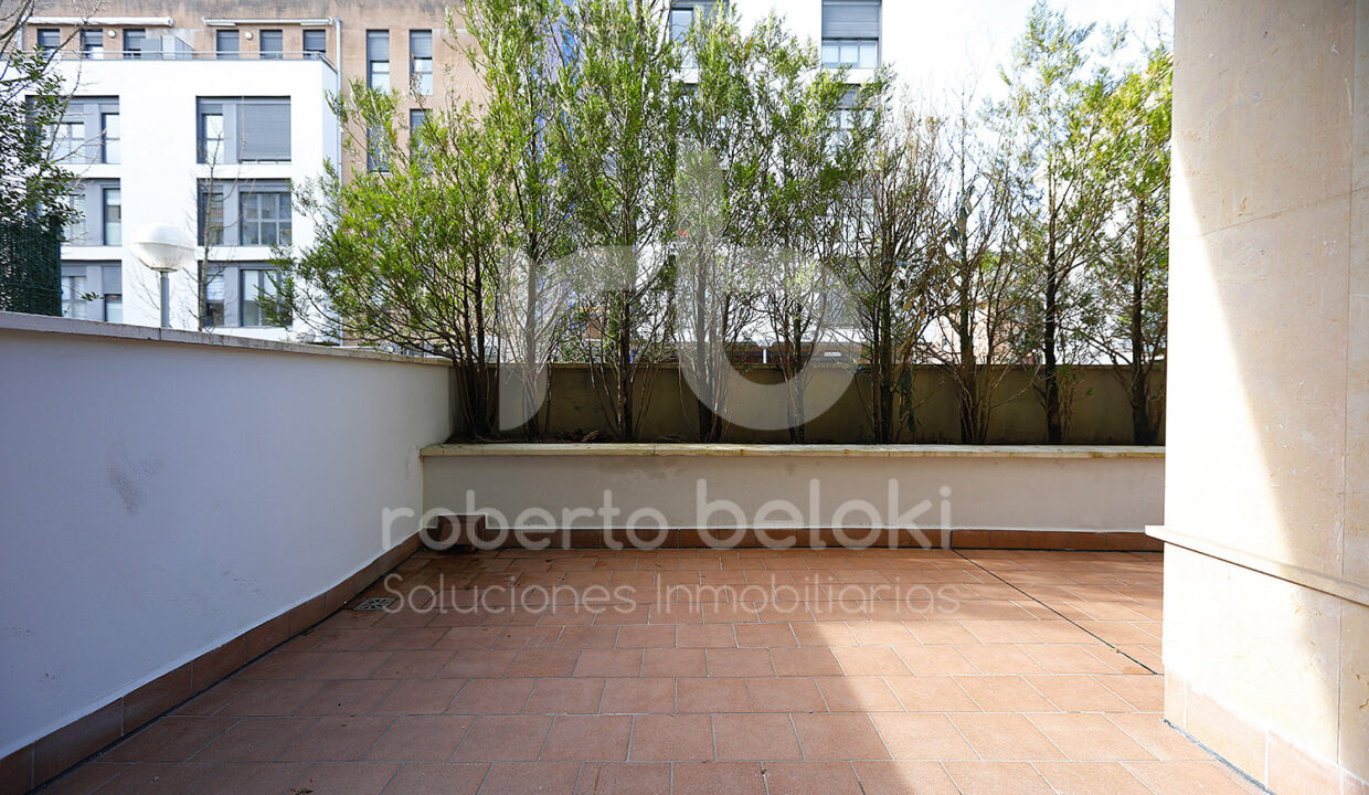 Roberto-Beloki-P2043-9-M