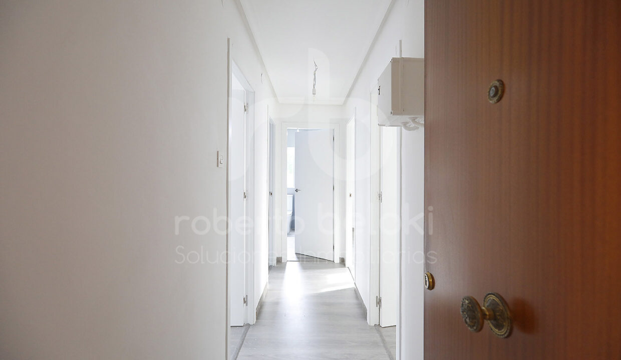 Roberto-Beloki-P2044-1-M