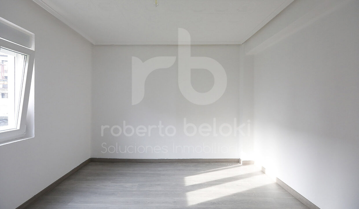 Roberto-Beloki-P2044-13-M